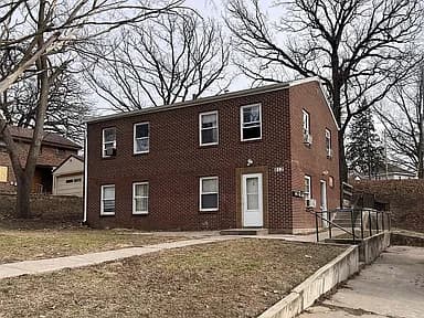 612 Bancroft St — exterior photo